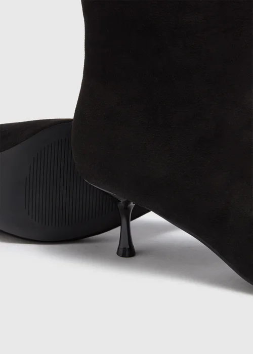 Black Point Heeled Ankle Boot - Size 3 Image 2