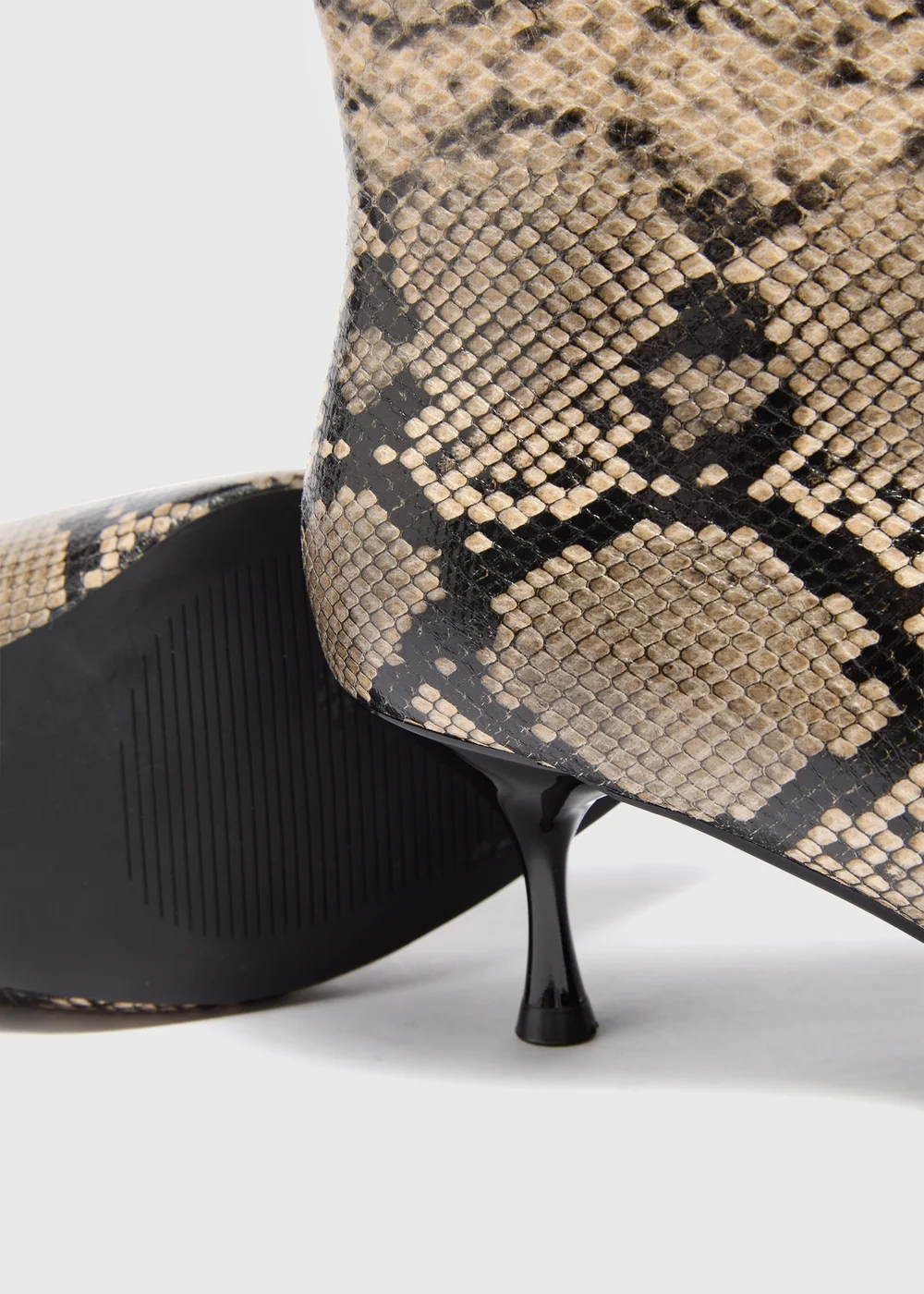Snake Point Heeled Ankle Boot - 3 Image 2