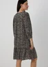 Black Printed Boho Crinkle V-Neck Midi Dress - Size 8 Image 2
