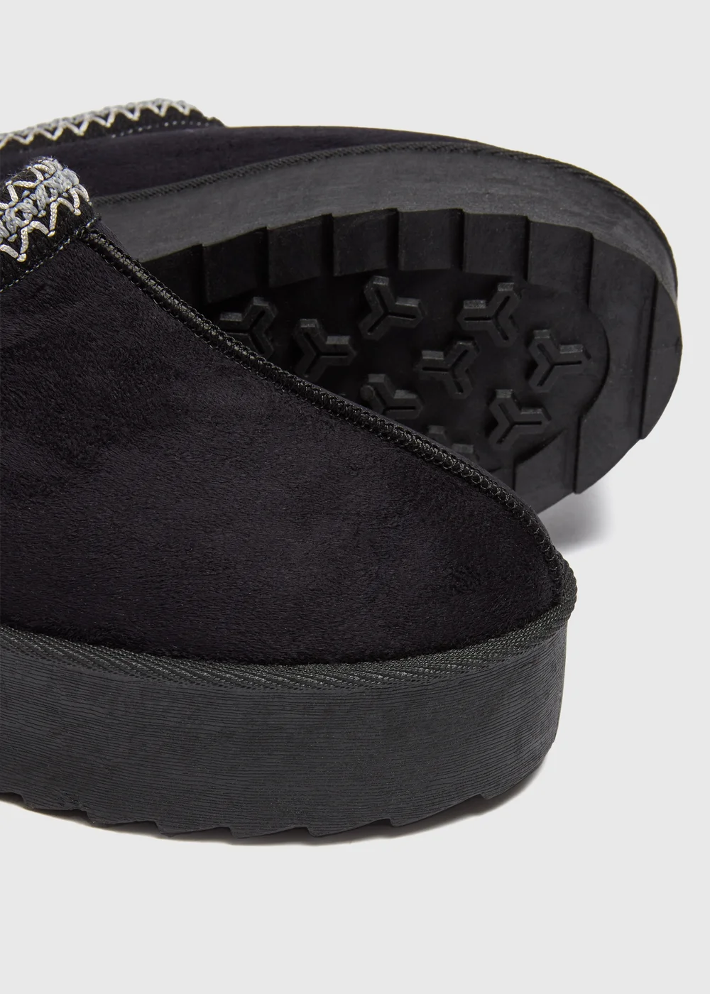 Black Snug Trim Mule - Size 3 Image 2