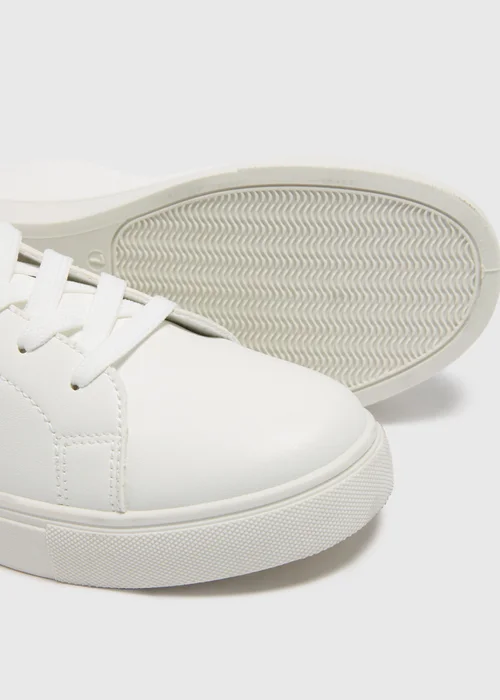 White Court Trainers - Size 3 Image 2