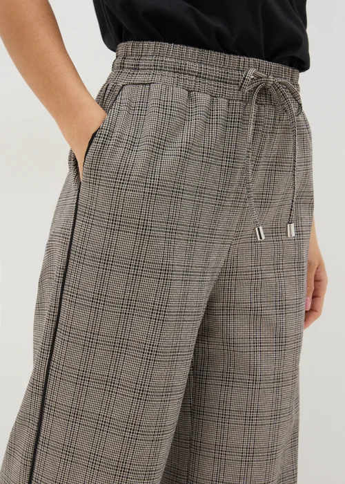 Beige Check Wide Leg Trousers - 8 Image 2