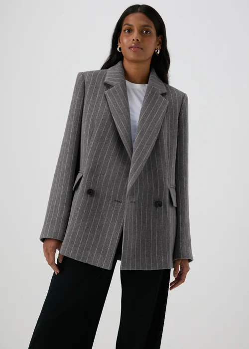 Papaya Petite Grey Pinstripe Blazer - 6 Image 3
