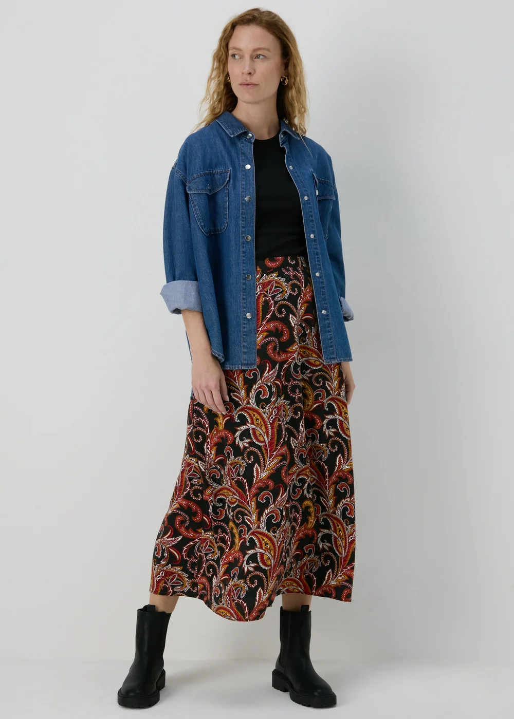 Black Paisley Midi Skirt - 8 Image 1