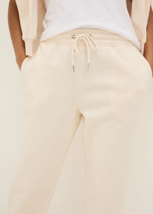 Cream Tapered Leg Jogging Bottoms - S Image 3