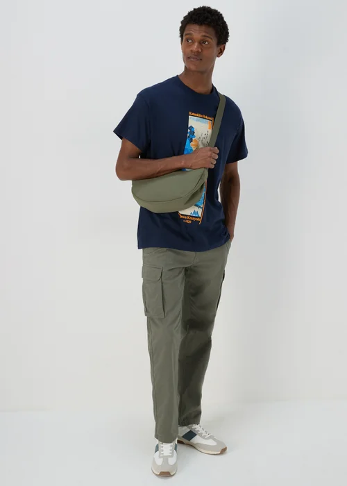 Navy Japanese Graphic T-Shirt - S Image 4