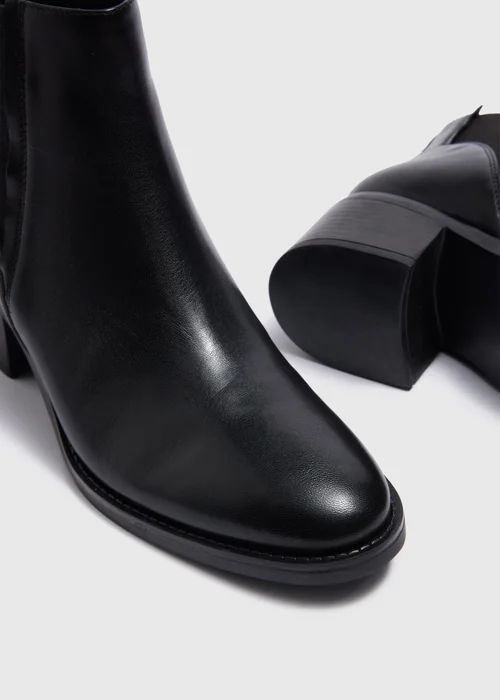 Black Leather Heeled Chelsea Boots - 6 Image 2