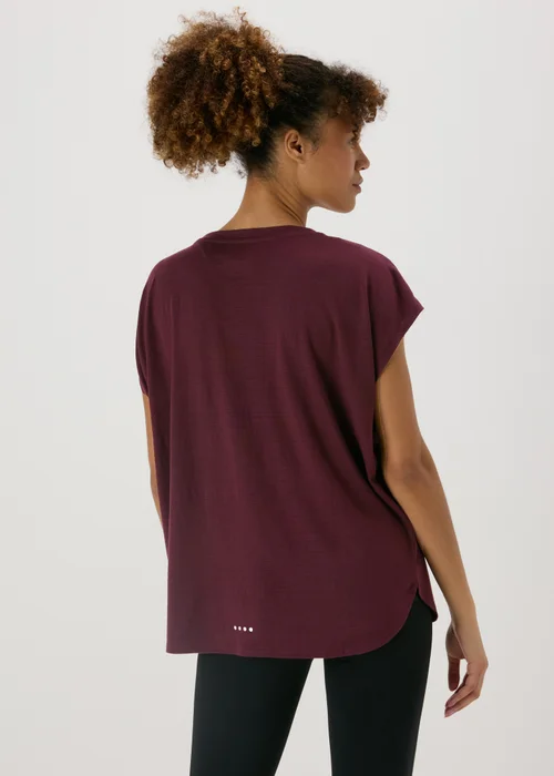 Souluxe Burgundy V Neck T-Shirt - S Image 2