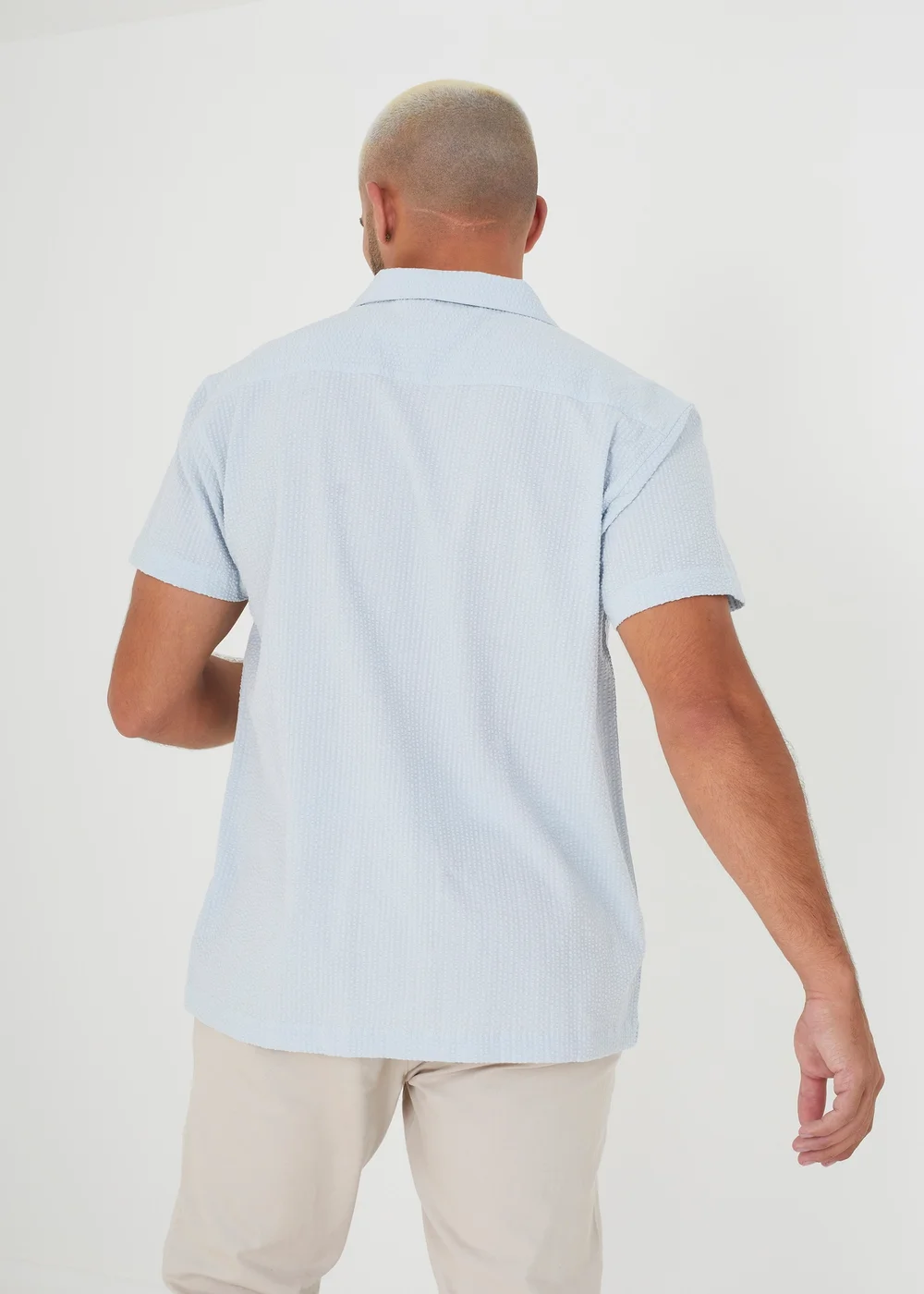 Brave Soul Pale Blue Short Sleeve Fine Stripe Revere Collar Shirt - S Image 2