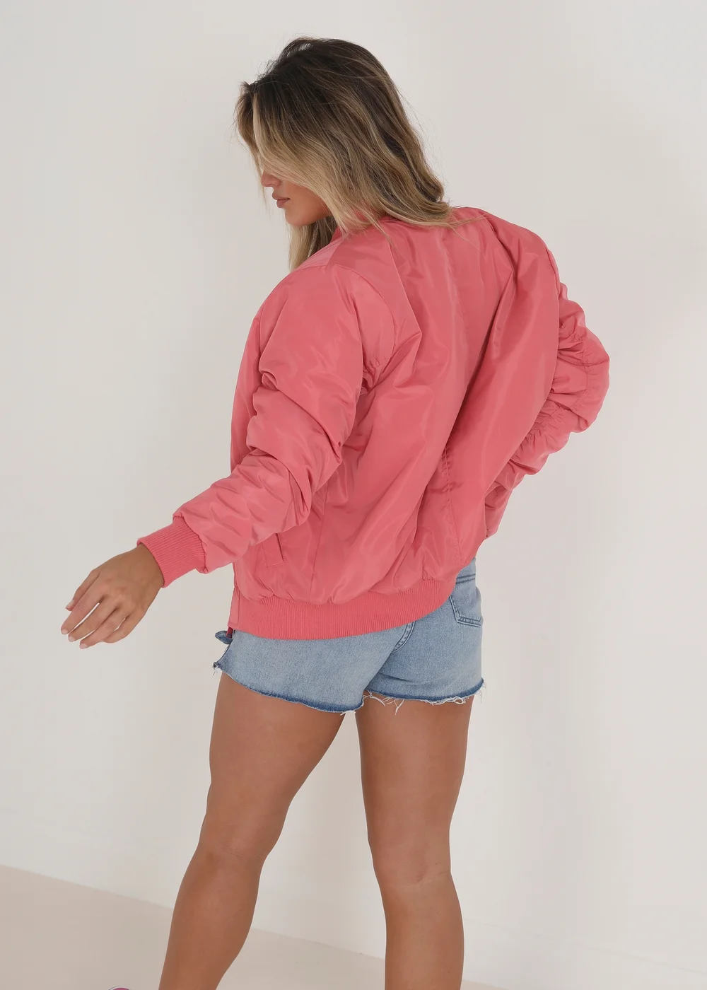 Brave Soul Pink Ruched Sleeve Oversized Bomber Jacket - Size 12 Image 2