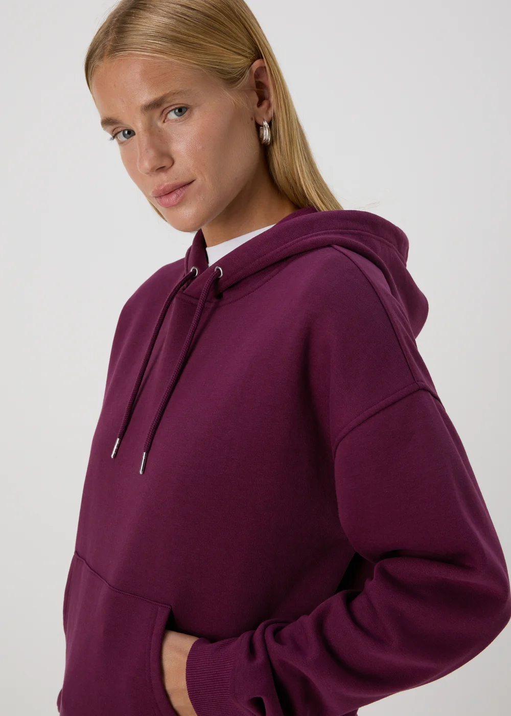 Burgundy Basic Hoodie - S Image 3