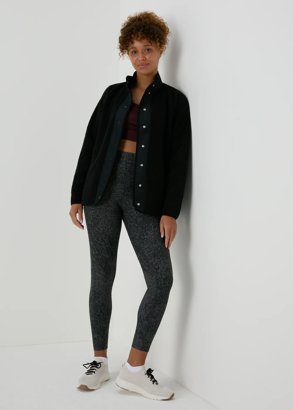 Souluxe Black Fleece Jacket - S Image 4