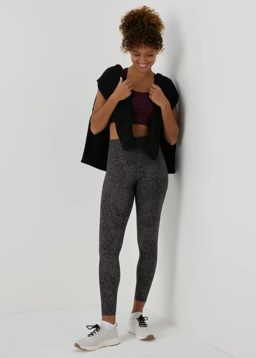 Souluxe Black Tonal Print Leggings - 8 Image 5