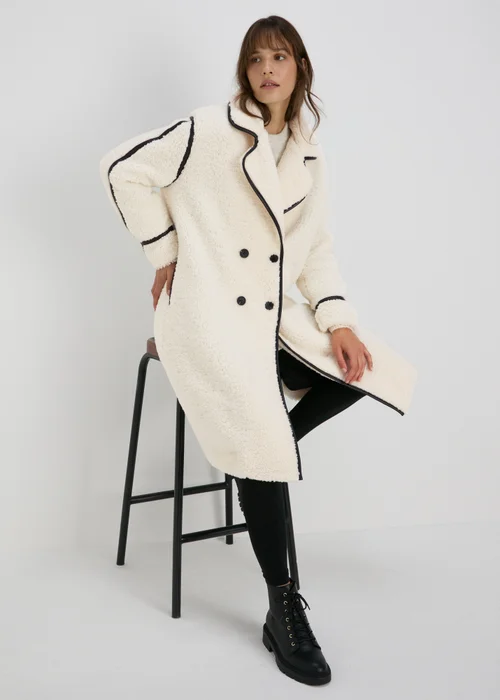 Cream Oversized Borg Tailored Coat - 8 Image 4