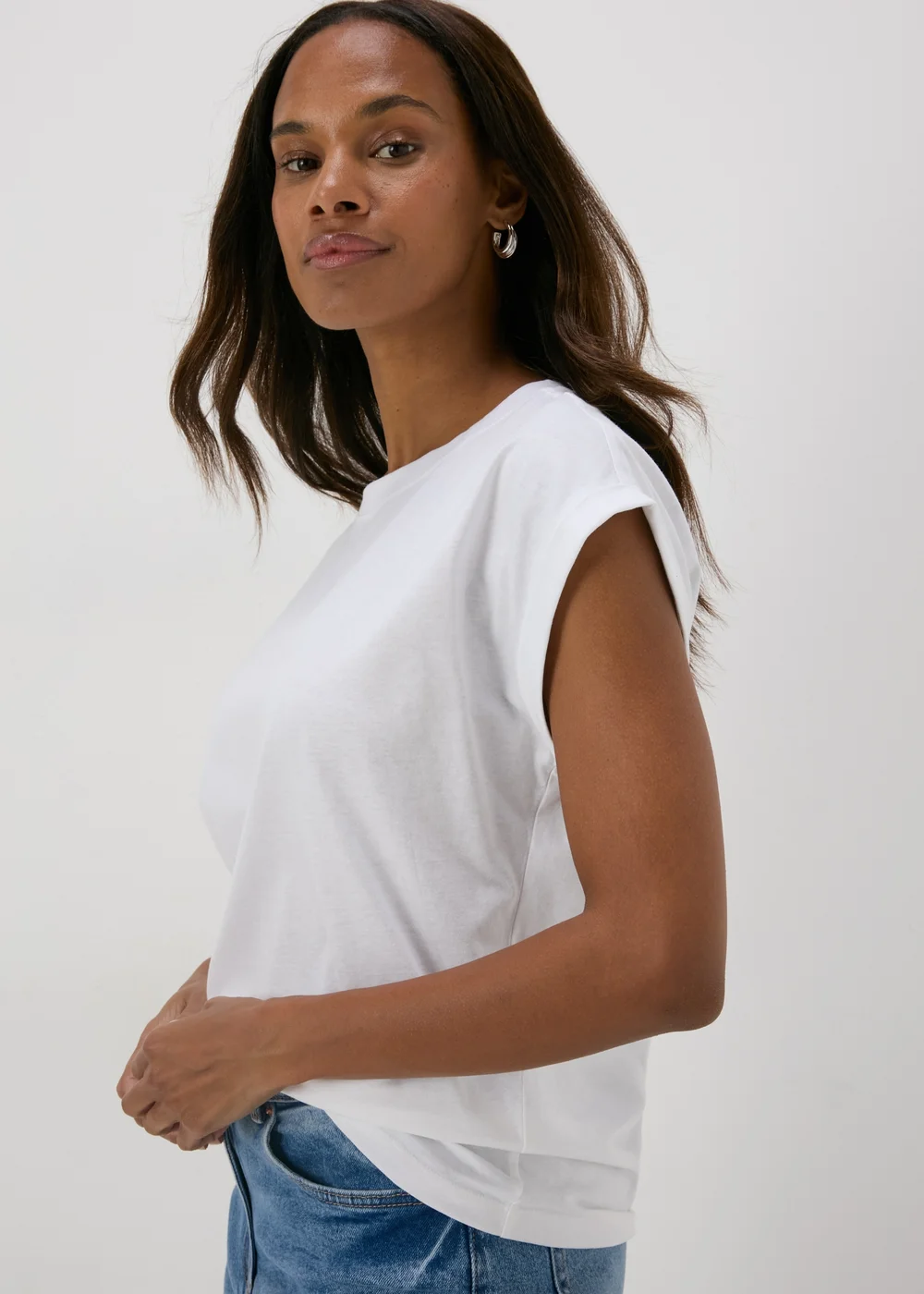 White Plain T-Shirt - S Image 3