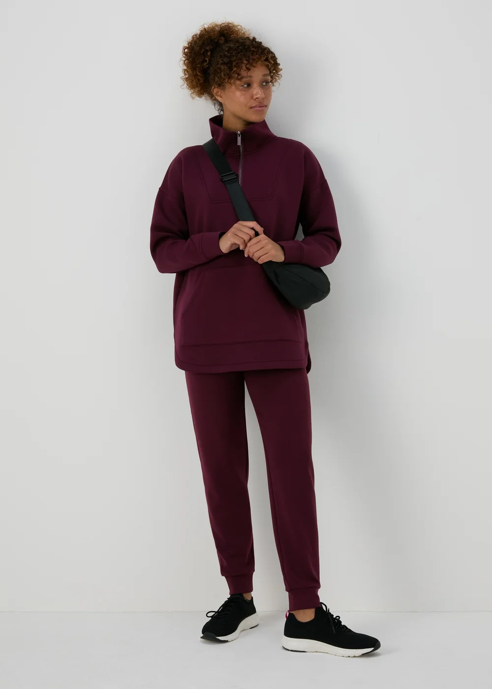 Souluxe Burgundy Jogging Bottoms - S Image 4