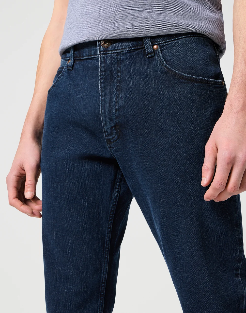 Wrangler Blue Black Stretch Straight Fit Jeans - 30 R Image 3
