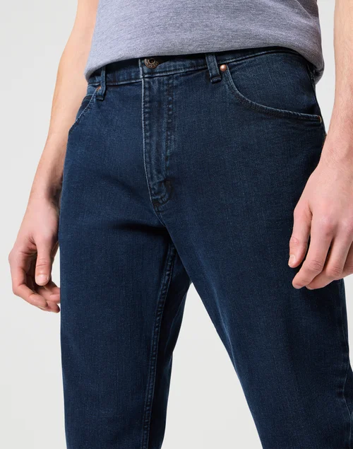 Wrangler Blue Black Stretch Straight Fit Jeans - 30 R Image 3