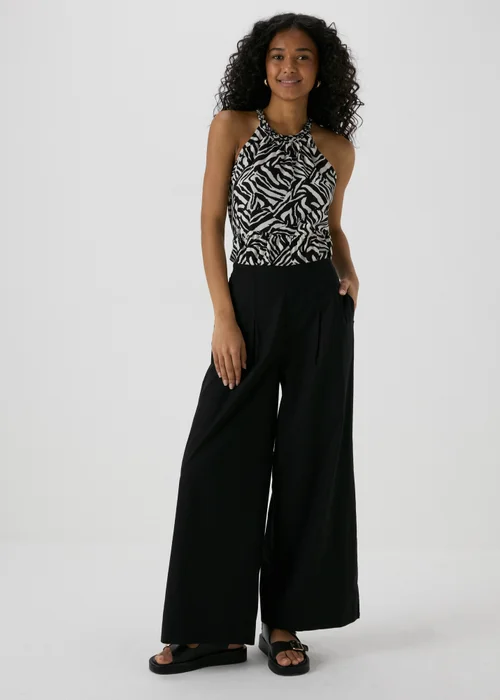Black Pleat Front Trousers - 8 Image 1