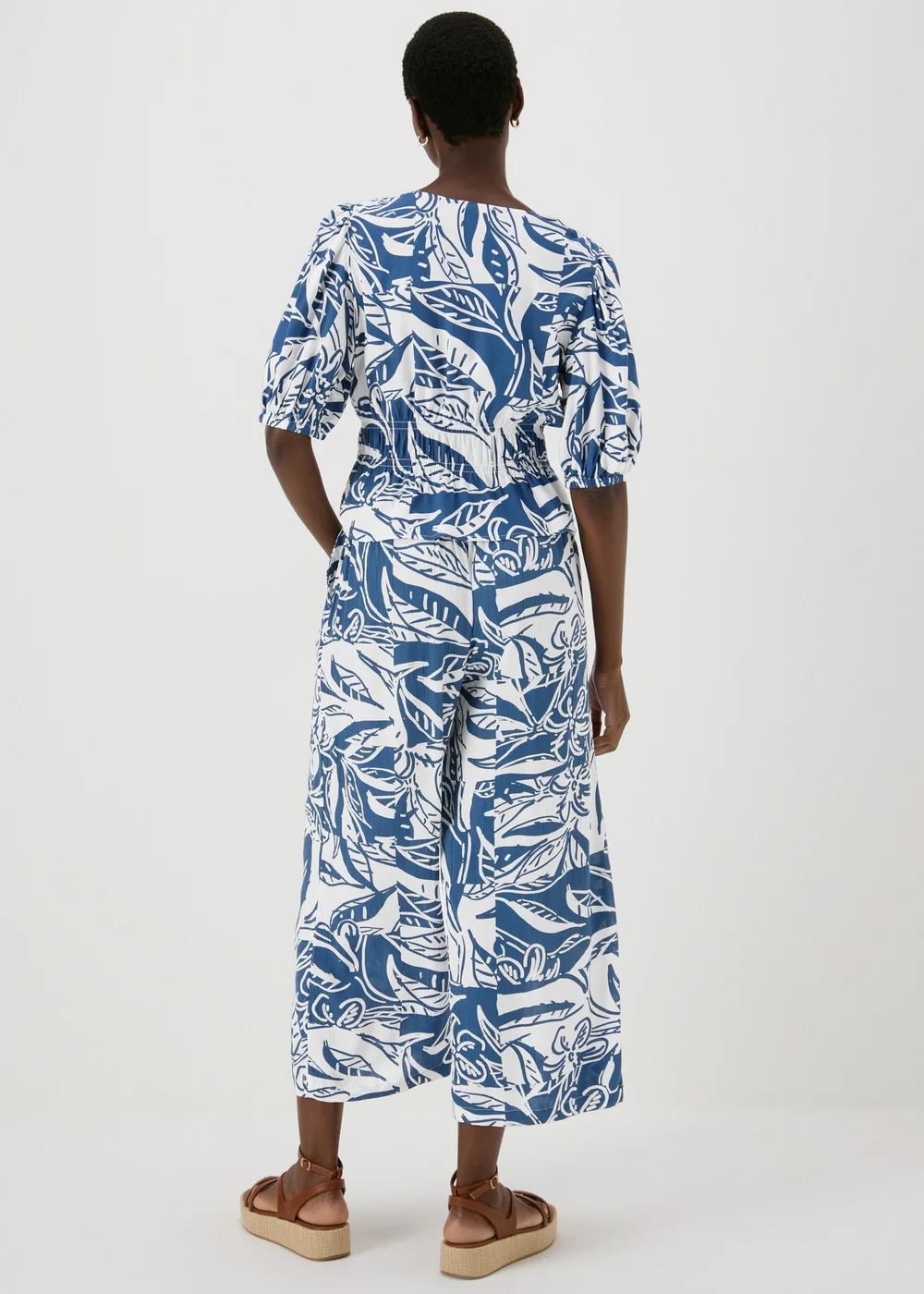 Blue Printed Crinkle Crop Trousers - 8 Image 2