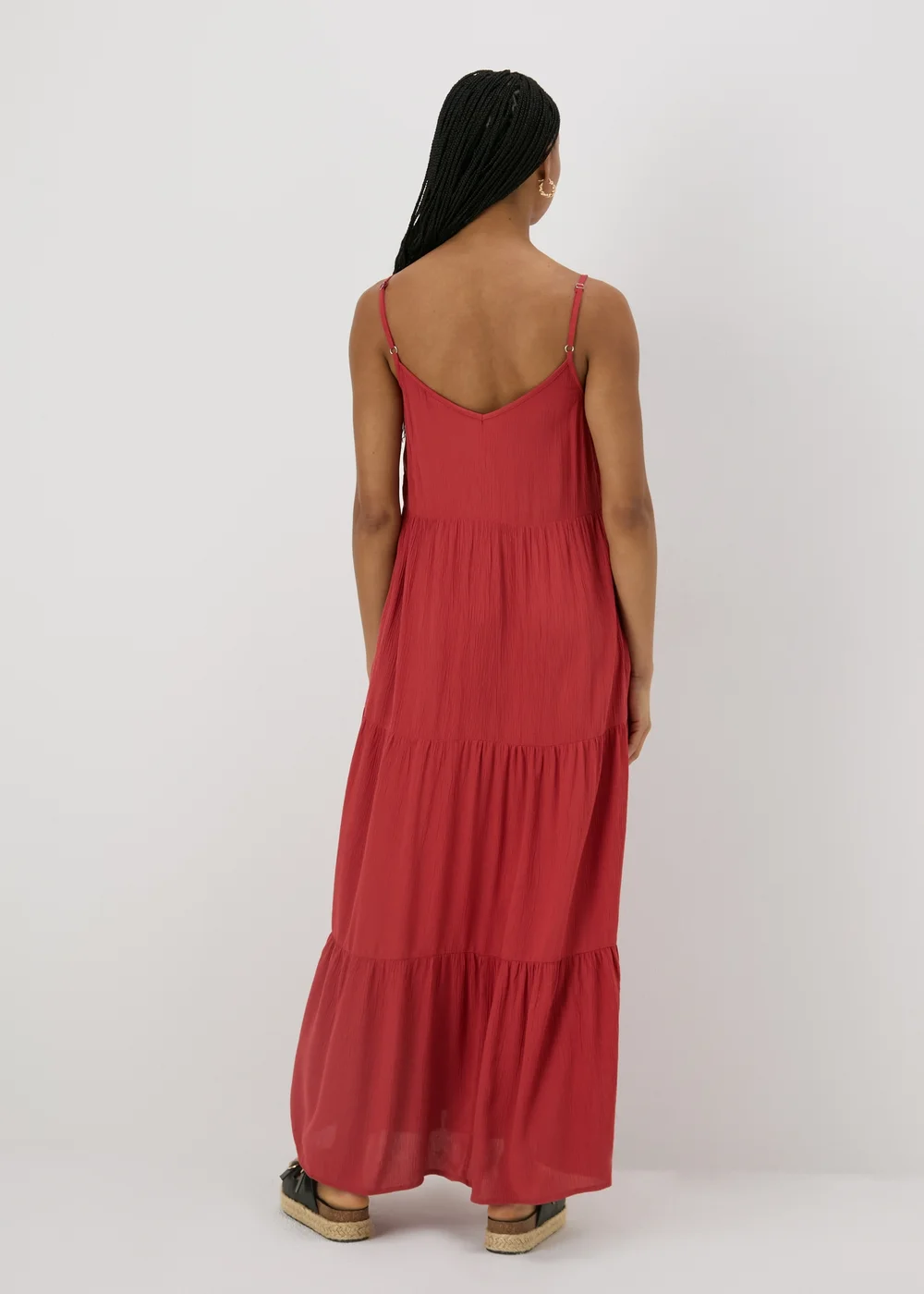 Red Crinkle Tiered Maxi Dress - 8 Image 2