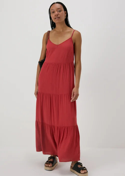 Red Crinkle Tiered Maxi Dress - 8 Image 1