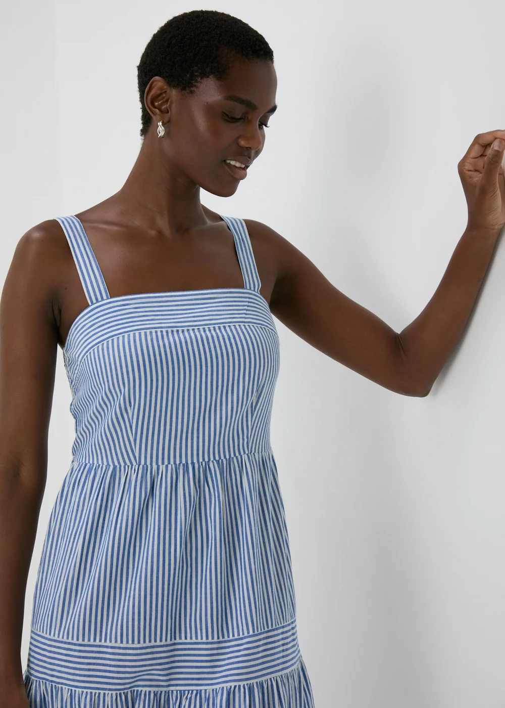 Blue Stripe Tiered Maxi Dress - 8 Image 3