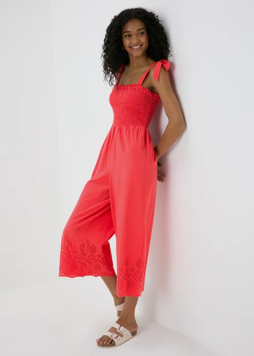 Red Embroidered Hem Jumpsuit - 8 Image 4