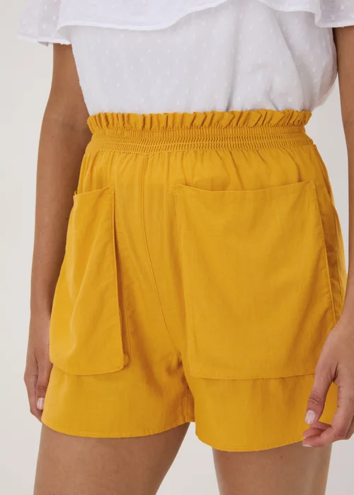Yellow Pocket Front Shorts - 8 Image 3