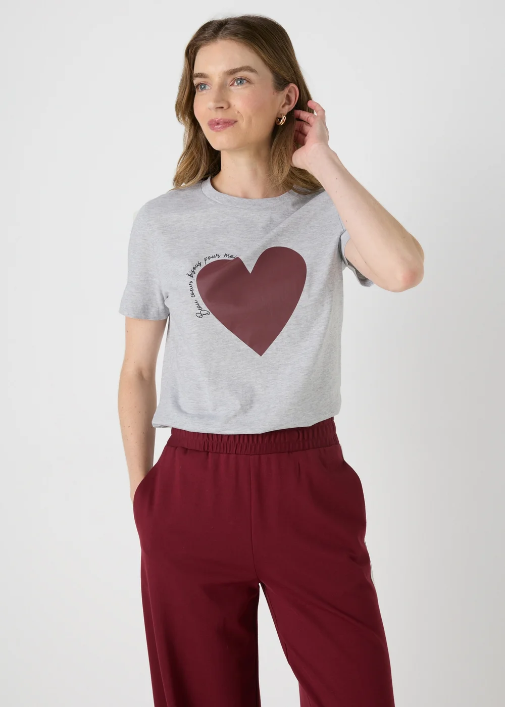 Grey Heart Graphic T-Shirt - 8 Image 3