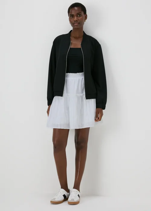 White Dobby Stripe Tiered Mini Skirt - 8 Image 4