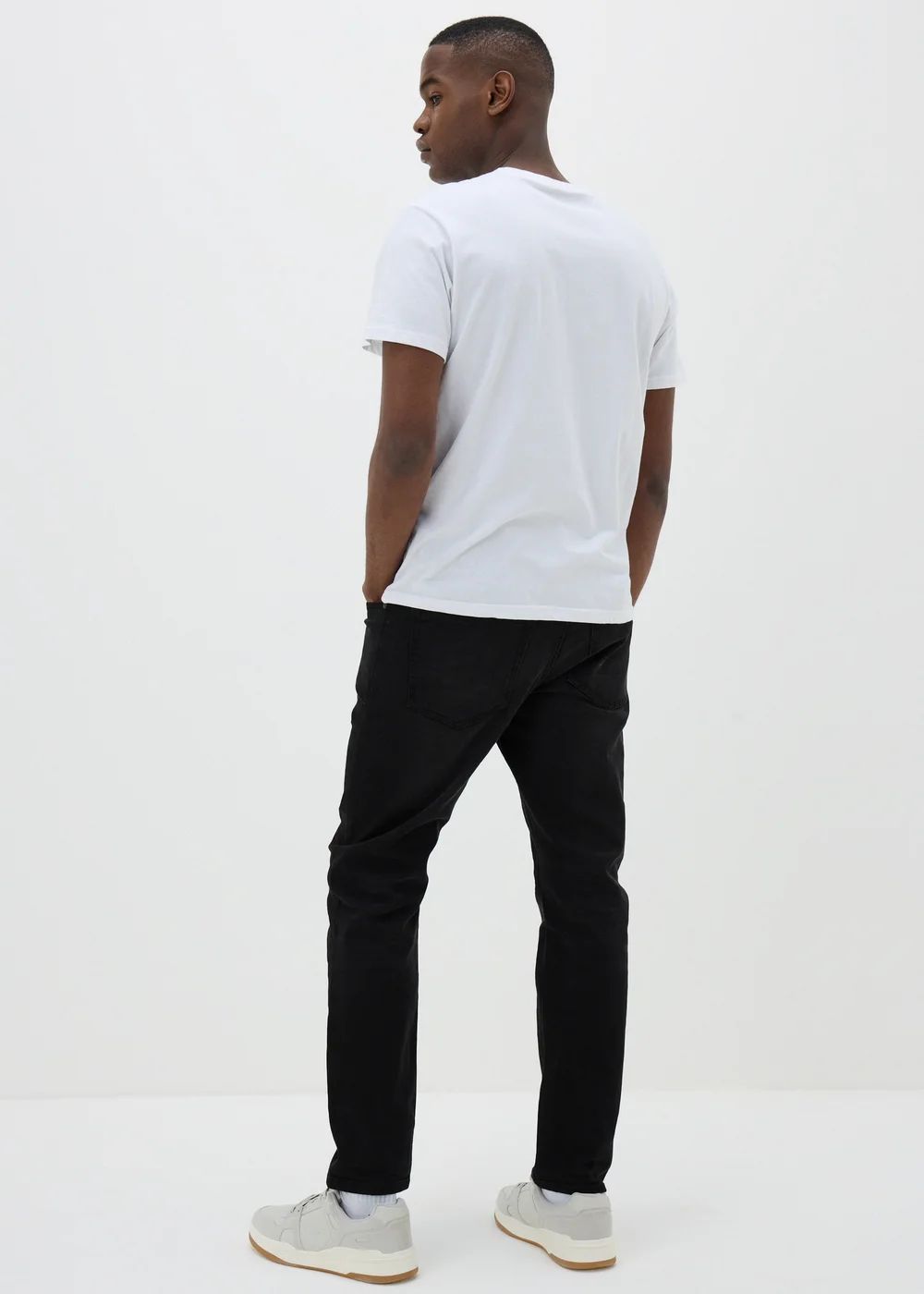 Black Washed Slim Fit Tapered Jeans - 30 R Image 2