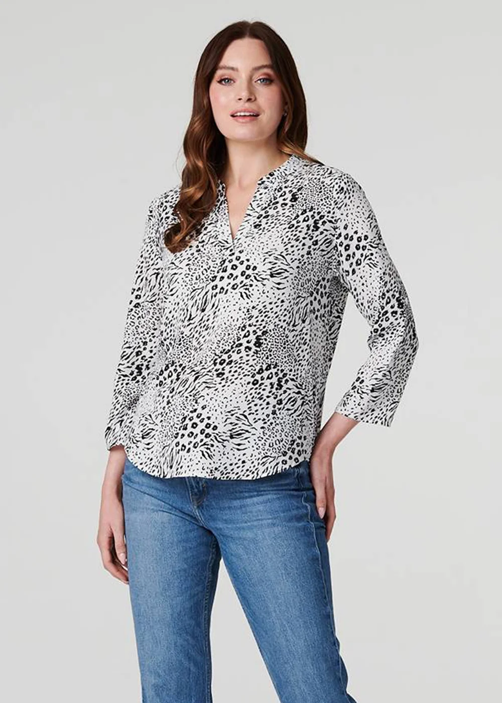 Izabel London Black/White Animal Print Curve Hem Blouse - 8 Image 1