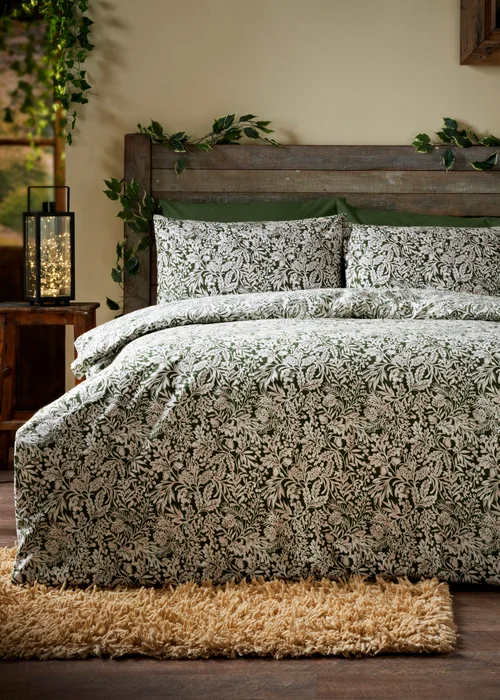 Green Winter Leaf Brushed Duvet Set - Single Image 1