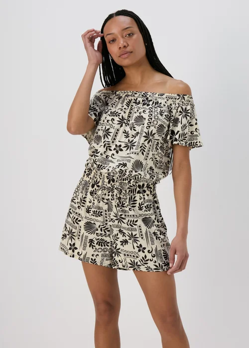 Black Mono Motif Viscose Shorts - 8 Image 1