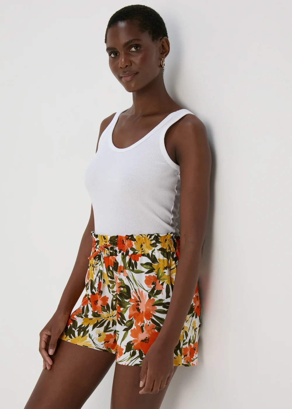 Orange & Green Floral Viscose Shorts - 8 Image 1