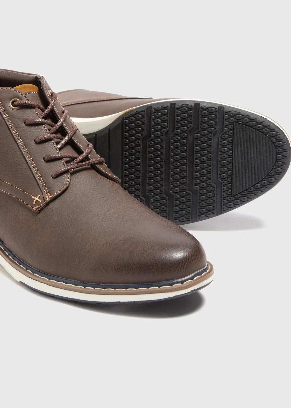Brown Chukka Boots - Size 6 Image 2