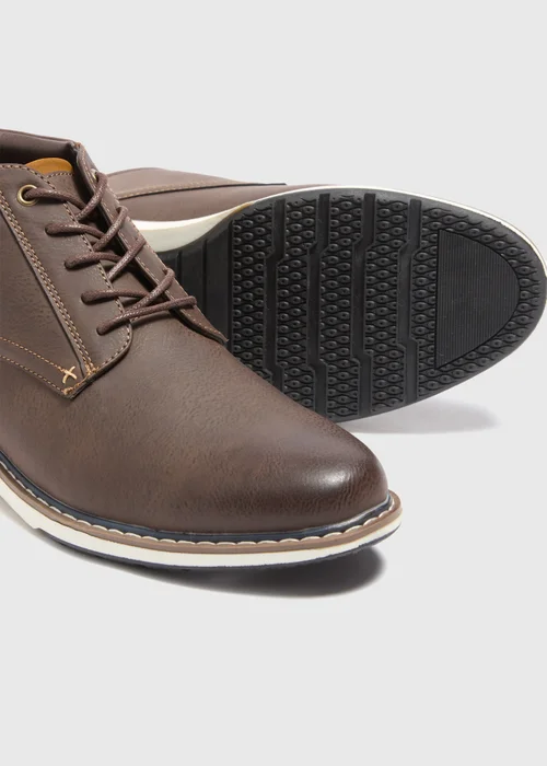 Brown Chukka Boots - Size 6 Image 2