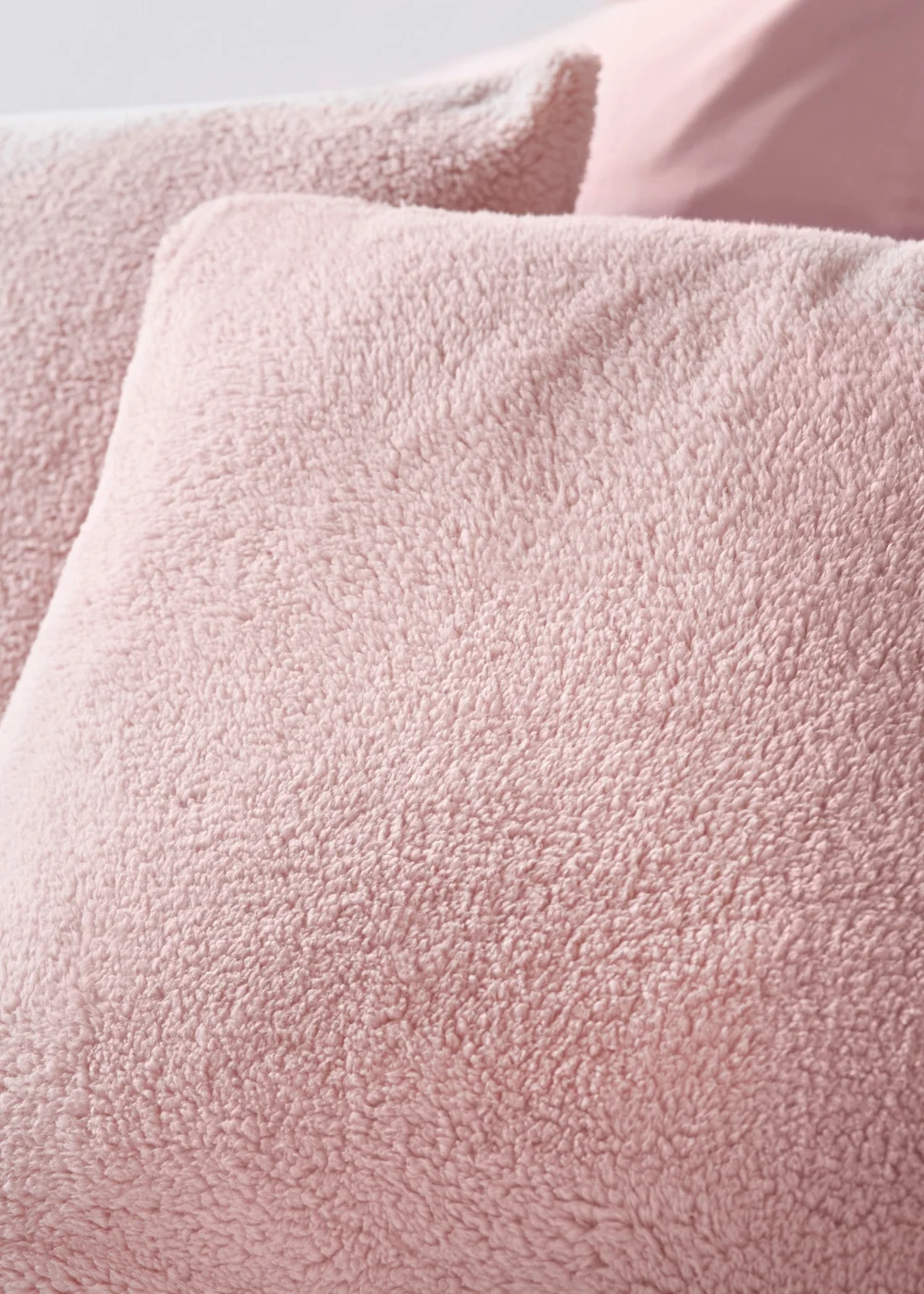 Pink Teddy Fleece Duvet Set - Single Image 2