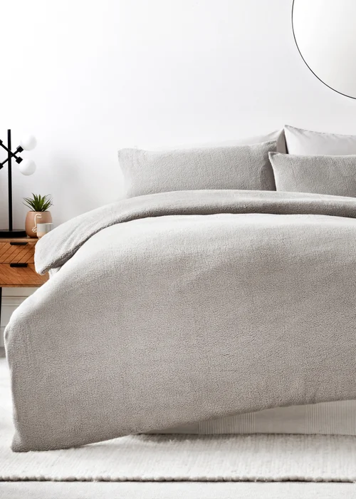Grey Teddy Fleece Duvet Set - Single Image 1
