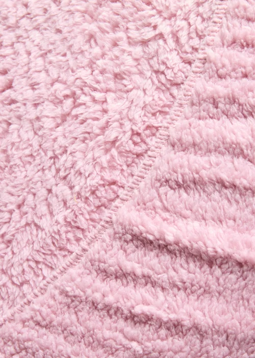 Pink Teddy Fleece Bed Sheet - Double Image 2
