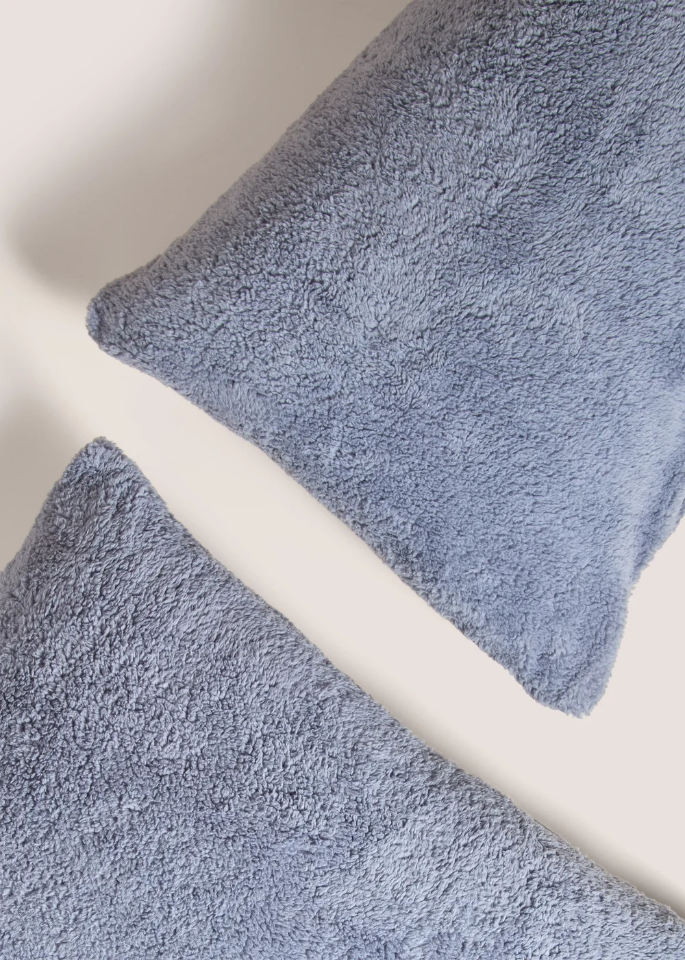 Blue Teddy Fleece Pillow Cases Image 2