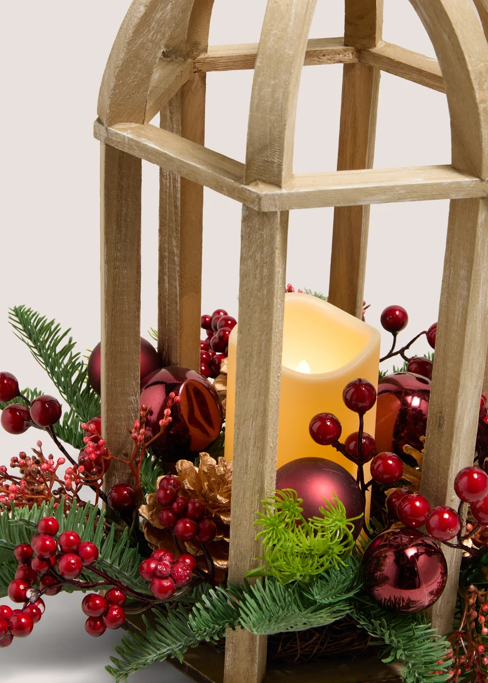 Winter Poem Wooden LED Lantern With Berries Image 2
