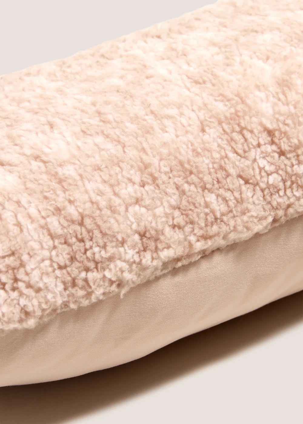 Natural V Cushion Image 2