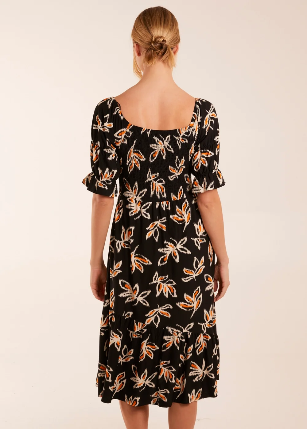 Blue Vanilla Black Tiered Puff Sleeve Abstract Print Shirred Midi Dress - S Image 2