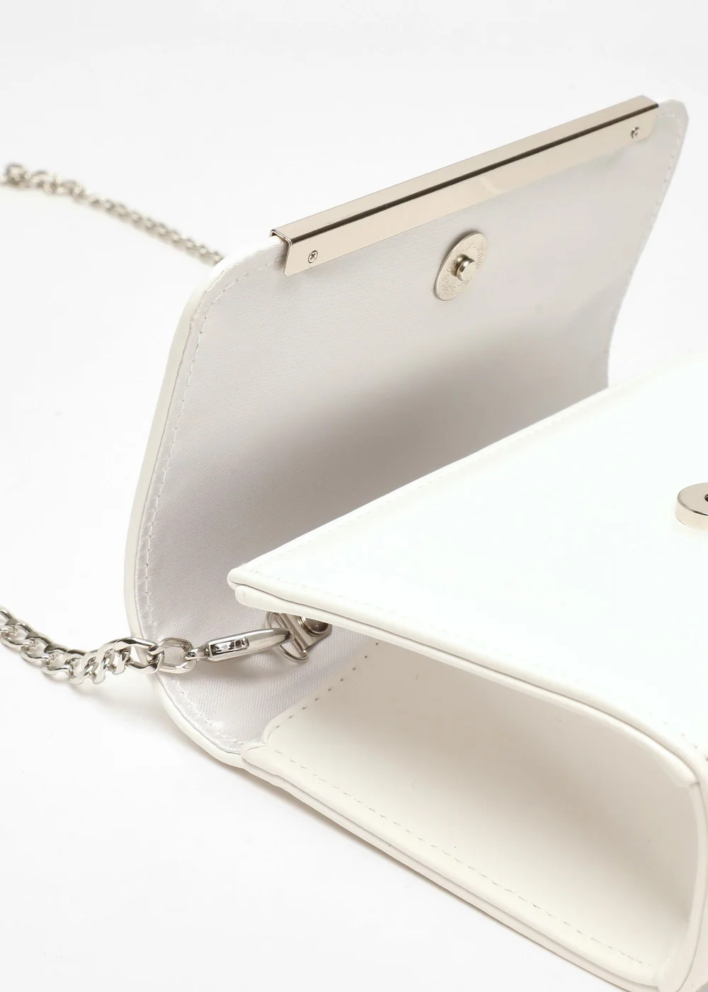 Quiz White Faux Leather Chain Bag - One Size Image 2