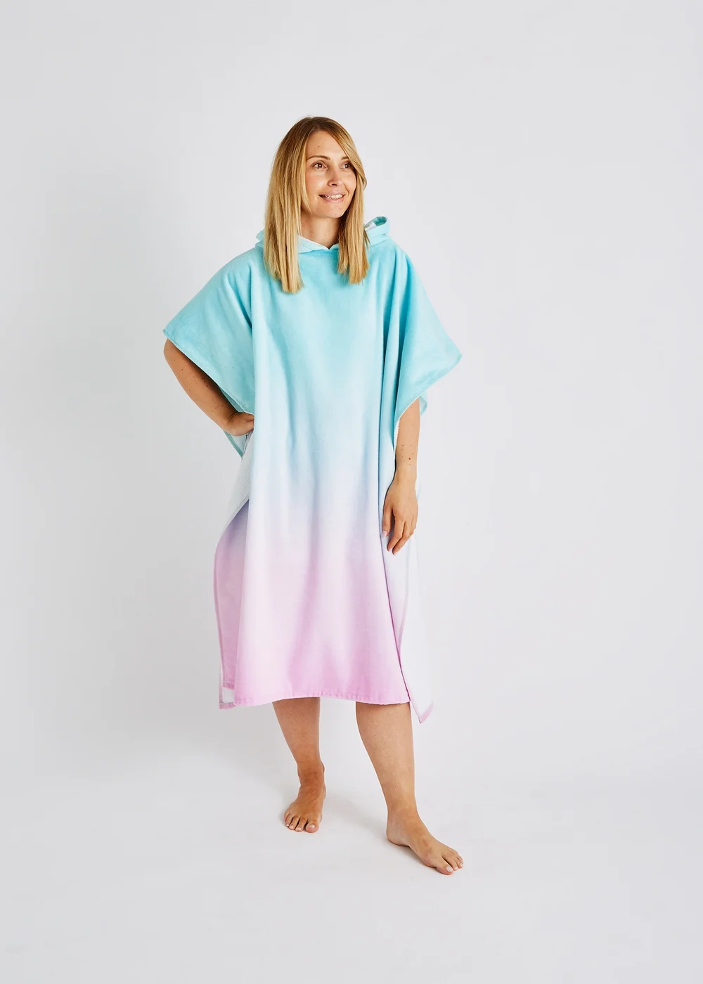 Catherine Lansfield Pink Ombre Hooded Towel Poncho - One Size Image 1