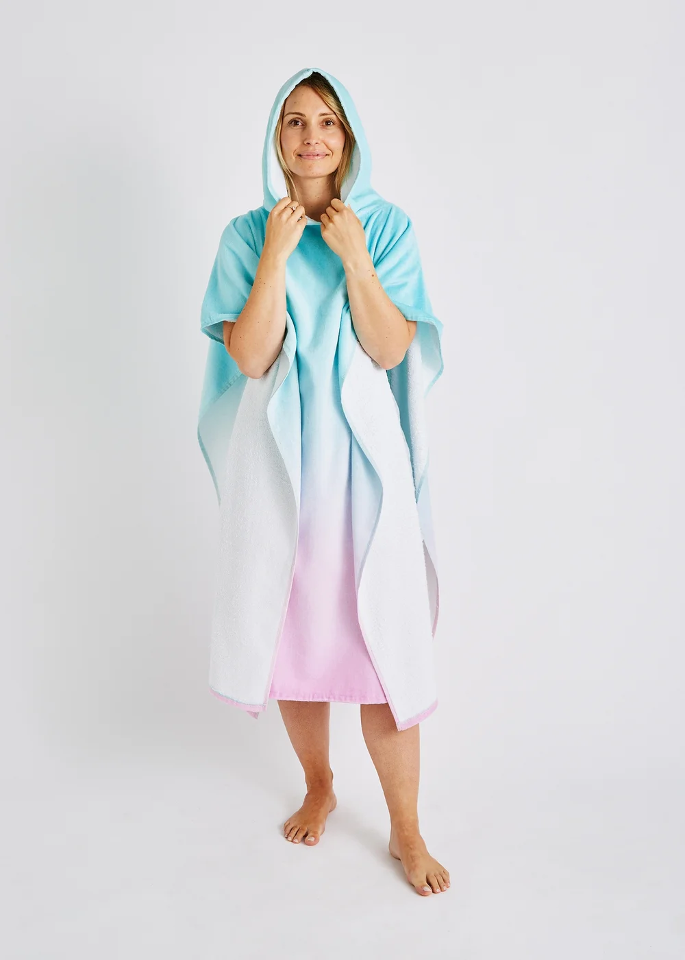 Catherine Lansfield Pink Ombre Hooded Towel Poncho - One Size Image 2