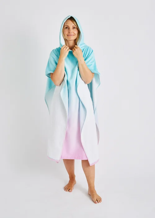 Catherine Lansfield Pink Ombre Hooded Towel Poncho - One Size Image 2