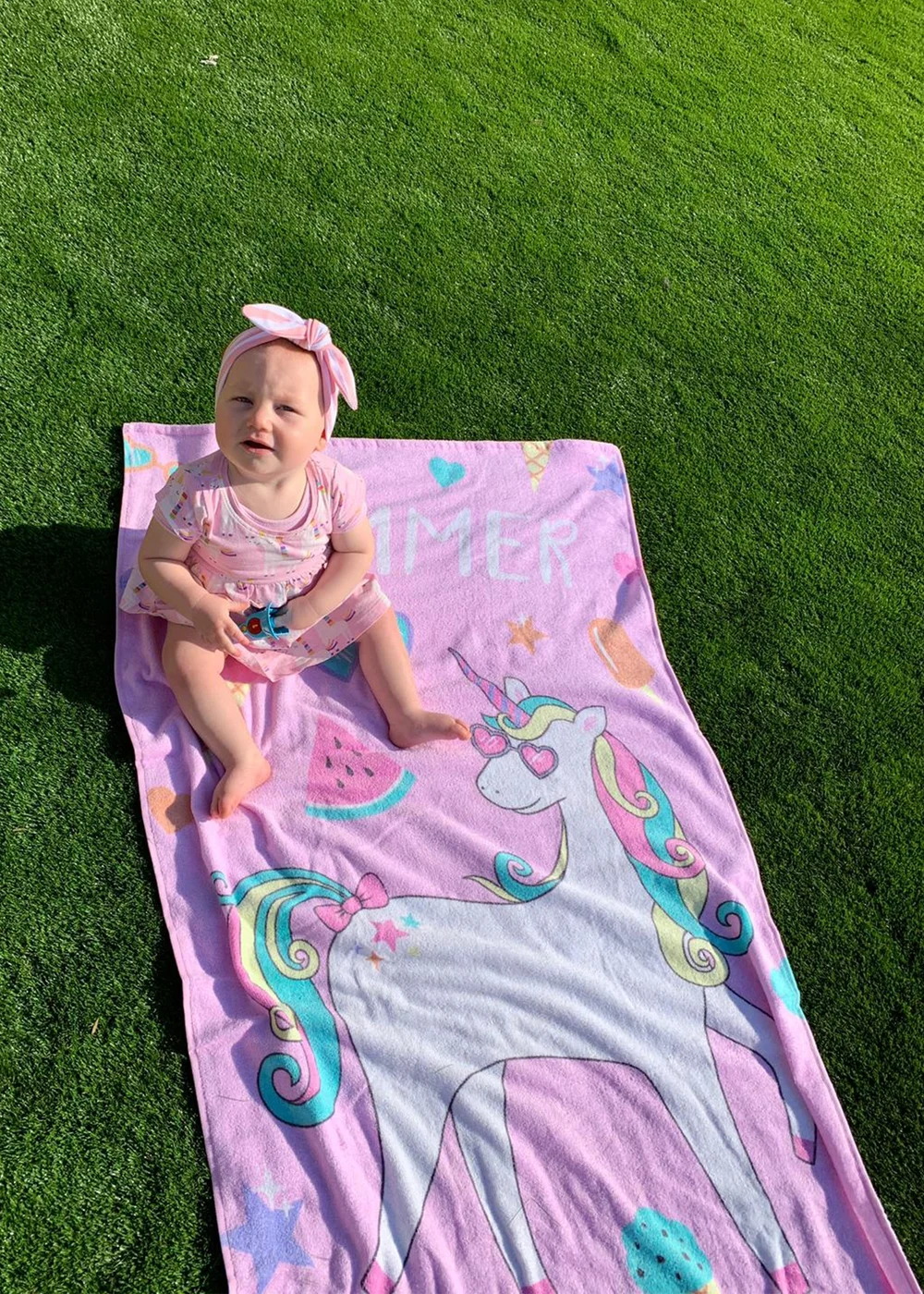 Catherine Lansfield Pink Summer Unicorn Cotton Beach Towel - One Size Image 1
